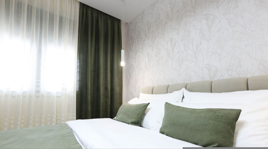Room 3, Grandstay Apartments 008, Durrësit
