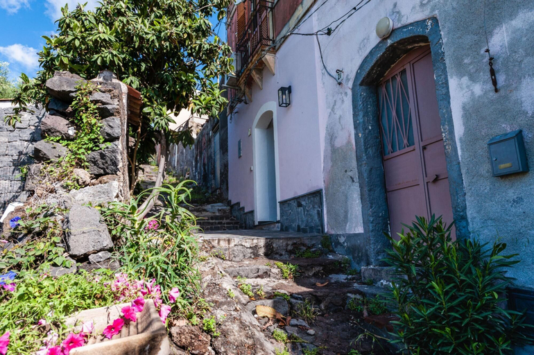 Others 2, Terra e Mare Apartment by Wonderful Italy, Catania