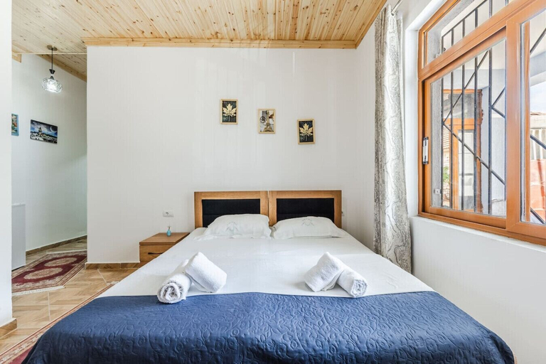 Room 4, Saraci Rooms 1 in Gjirokast r, Gjirokastrës