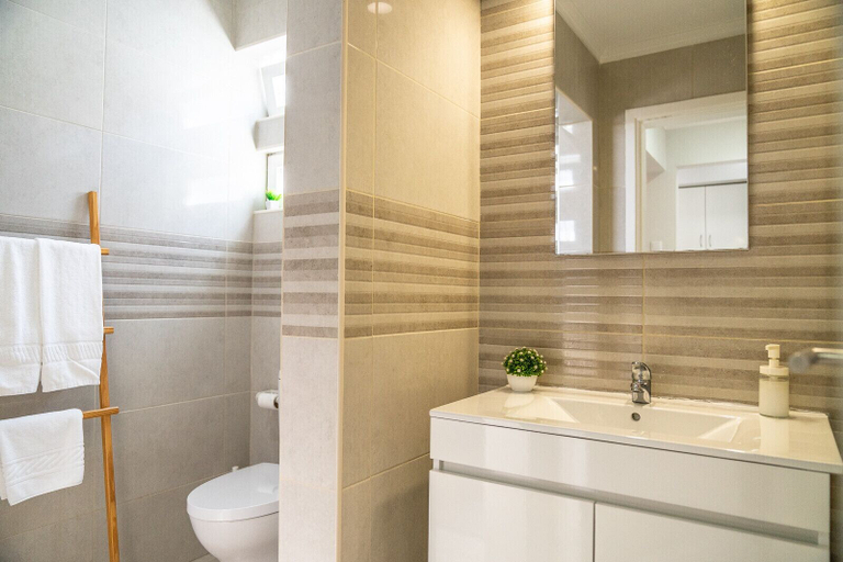 Room 3, Mar Alta - Gamb a, Peniche