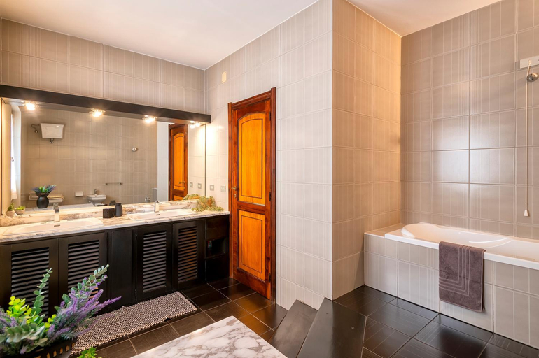 Others 2, Sardinia Re - Tema Apartment, Sassari