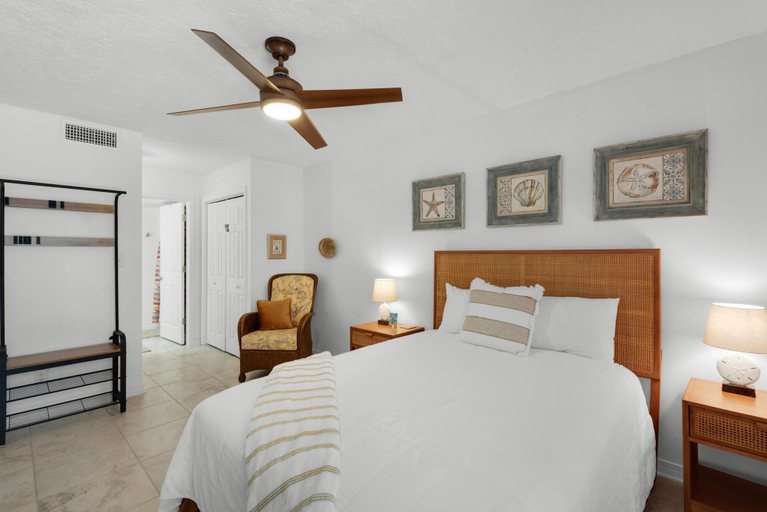 Bedroom 3, Sand Dollar W-103, Escambia