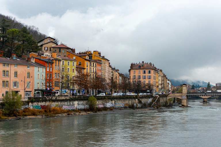 Room 3, Les M Riers in Grenoble, Isère