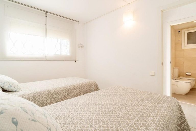 Bedroom 2, Inspira - Unik Vacation, Tarragona
