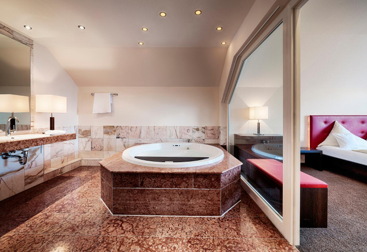 Bathroom 4, Hotel Kronelamm im Schwarzwald, Calw