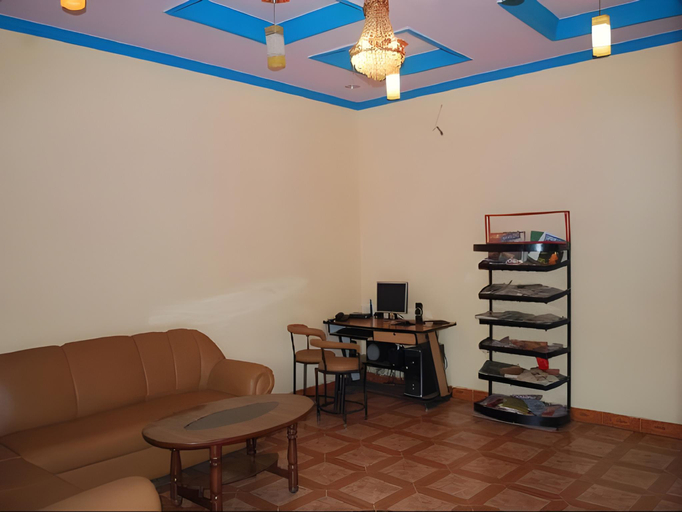 Public Area 2, Hotel Goverdhan Tourist Complex, Agra