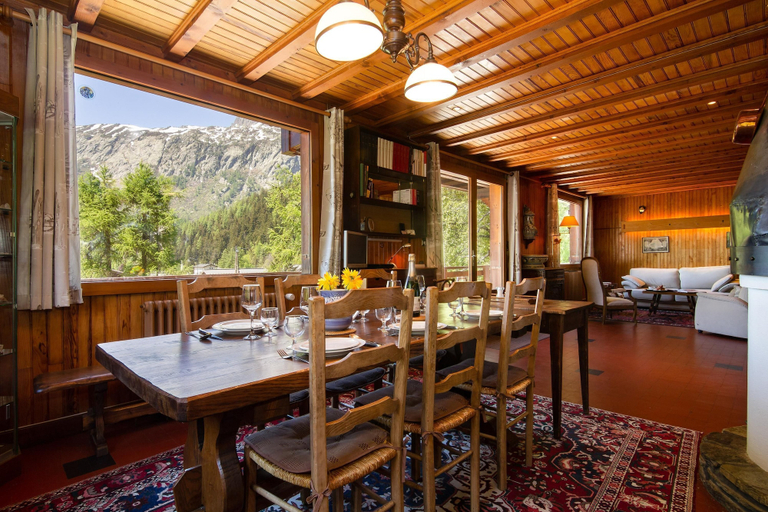 Room 2, Chalet La Remuaz in Le Tour Argenti re, Haute-Savoie