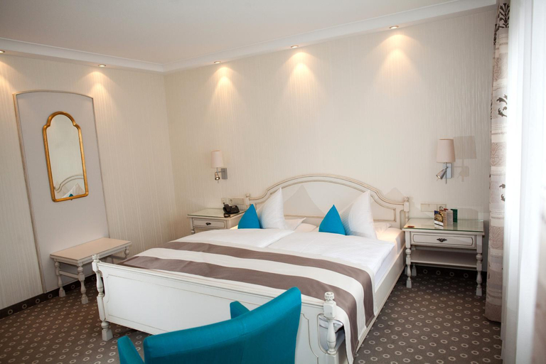 Bedroom 2, Hotel-Restaurant Arneggers Adler, Enzkreis