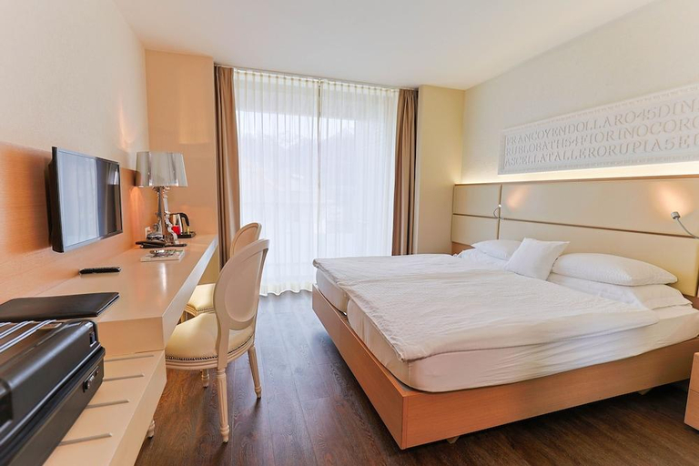 Bedroom, Hotel Muralto Locarno, Locarno