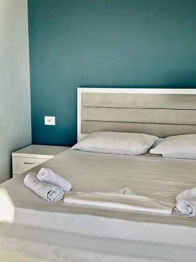 Others 4, Zeus Hotel, Lezhës