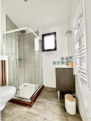 Bathroom 4, NUIKI Lodges - Gites, Drôme