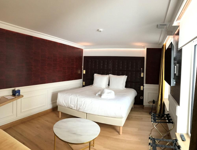 Bedroom 2, Hotel Merveilleux Cote Mer, Nord