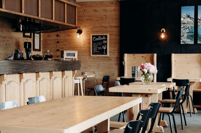 Food & Drinks 4, Hotel Le Christania, Haute-Savoie
