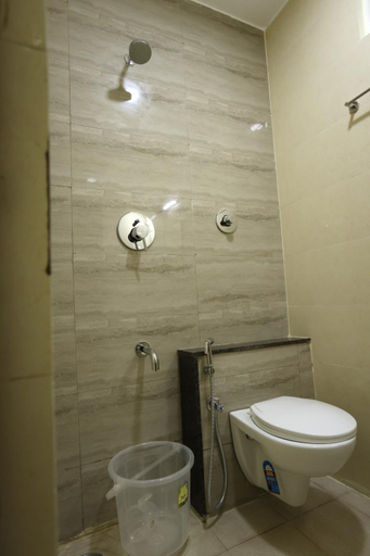 Bathroom 4, Hotel Sigma Suites, Bangalore