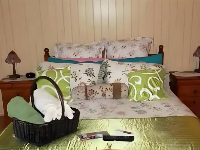 Bedroom 2, Staple House Bed and Breakfast, Kilkivan