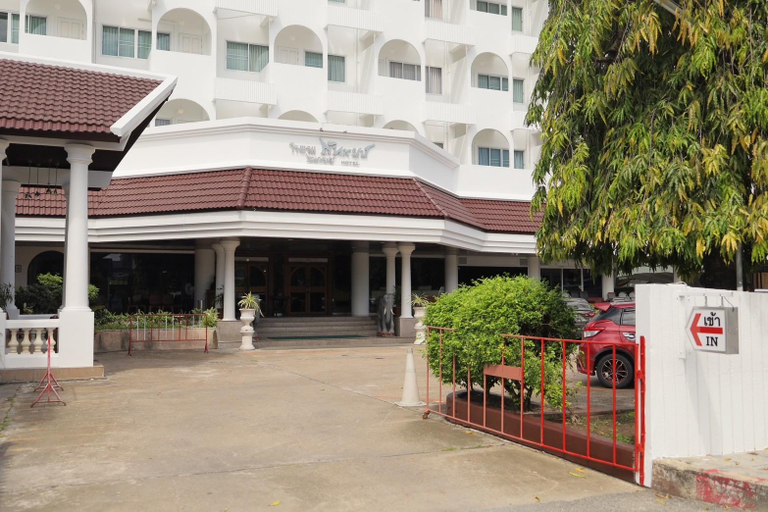 Others 5, Tanyong Hotel, Muang Narathiwat