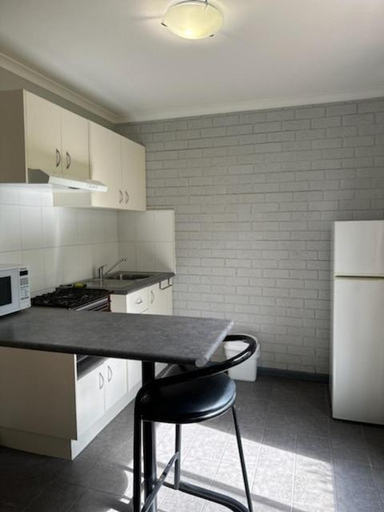 Others 5, Camellia Motel, Narrandera