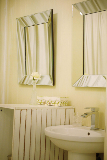Bathroom 4, Almar View Guest House, Ehlanzeni