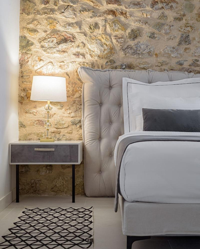 Bedroom 3, THIRAMENOUS RESIDENCE, Attica