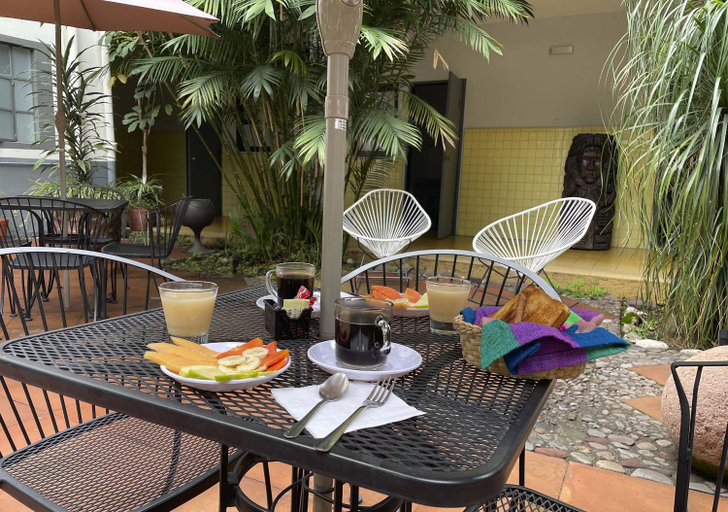 Others 4, Hotel Allende Morelia, Morelia