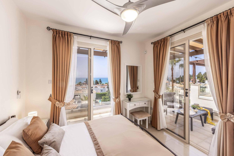 Bedroom 2, Villa Jasmin Coral