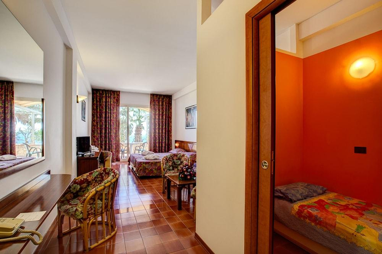 Bedroom 3, Hotel Olimpo le Terrazze, Messina