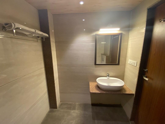 Bathroom 3, Kalpshree hotel , Udaipur