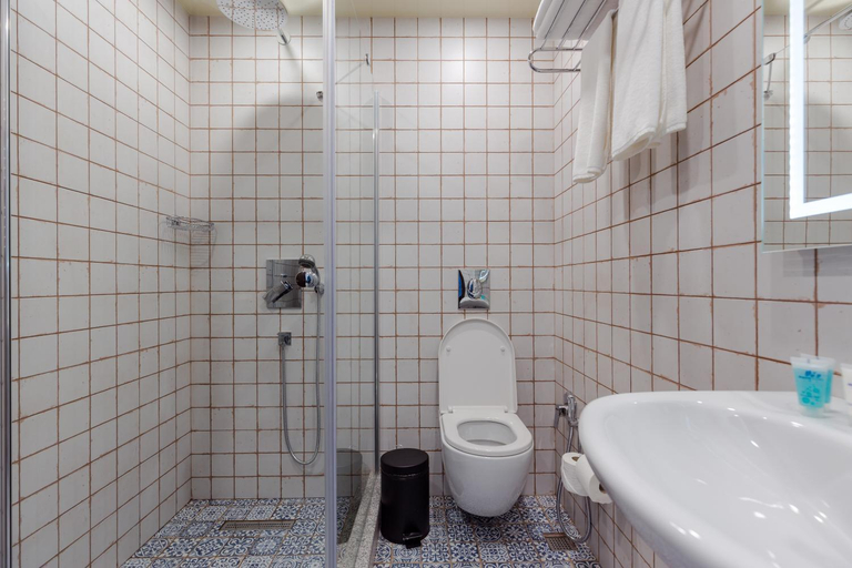 Bathroom 4, Hotel BLOOM Batumi, Batumi