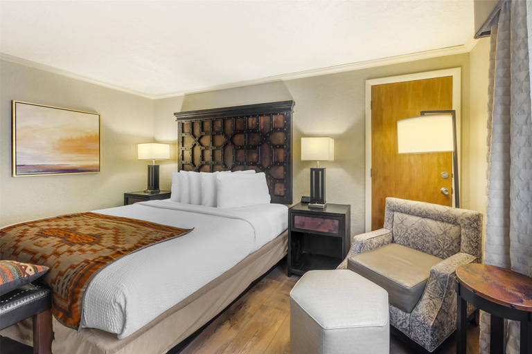 Bedroom 2, Best Western Plus Weatherford, Custer
