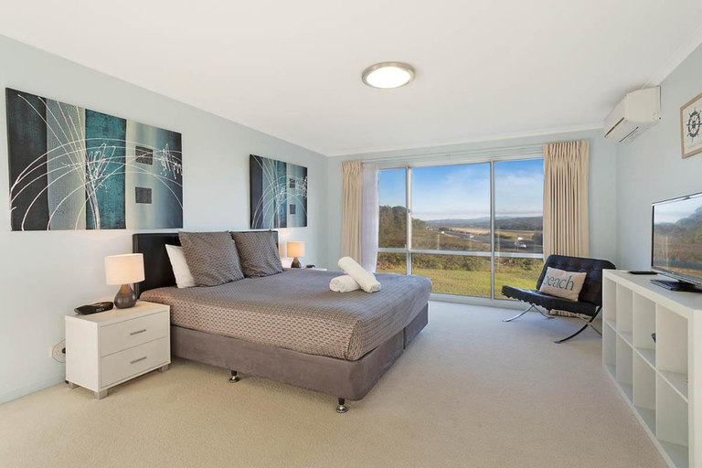 Bedroom, Waterview Luxury Apartments, Bega Valley