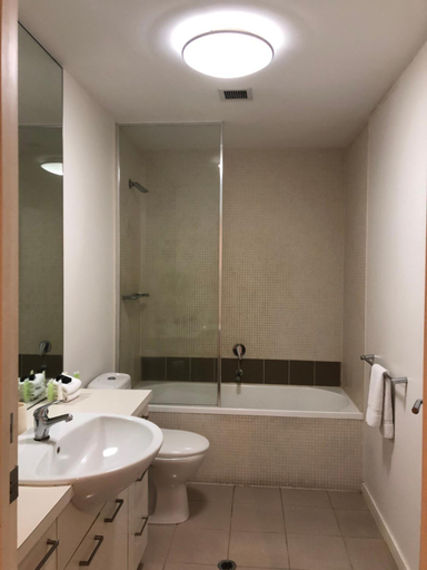 Bathroom 4, Accent Accommodation @ Docklands, Melbourne