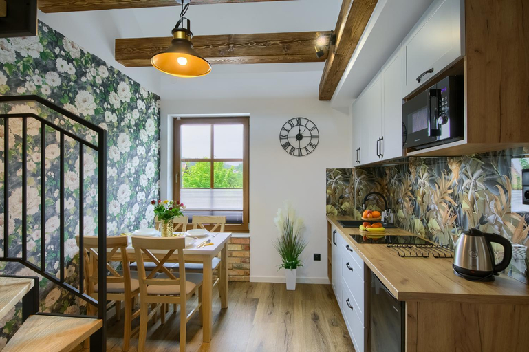 Others 5, Apartamenty Pod Bocianem, Nowy Sącz