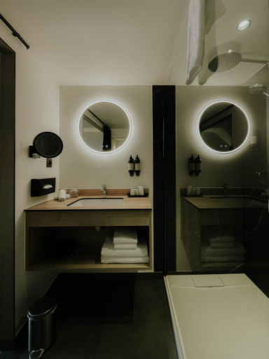 Bathroom 4, Hotel Harmony, Oost-Vlaanderen