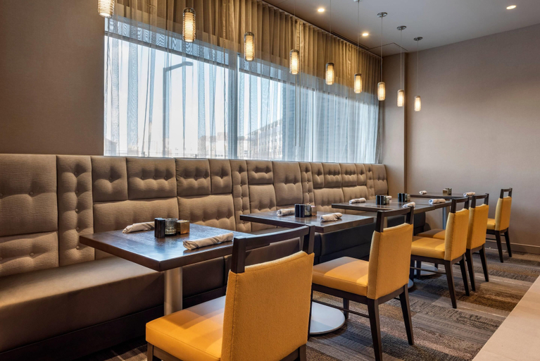 Food & Drinks 5, Cambria Hotel Minneapolis Downtown, Hennepin