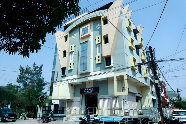 Exterior & Views 5, Wishotel Inn The Silver Sky, Indore
