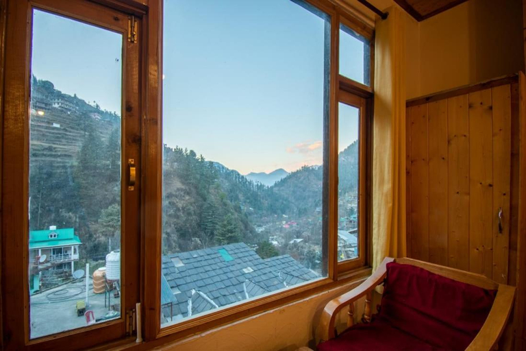 Others 3, Crystal Mountain Jibhi, Kullu