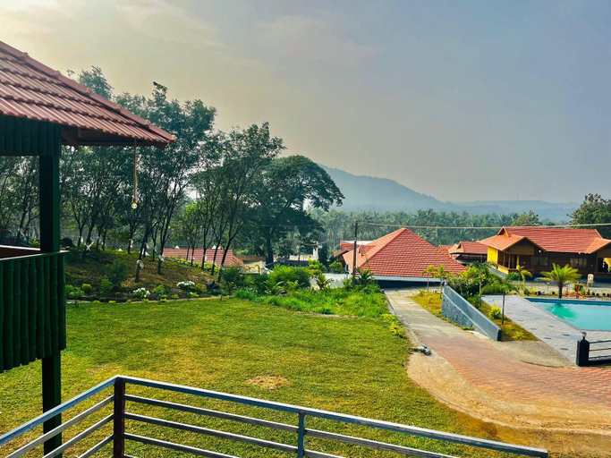 Others 2, Mount View Cottages, Palakkad