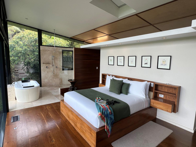 Bedroom 2, Crystal Creek Rainforest Retreat - Spa Bath Cabin , Tweed - Pt B