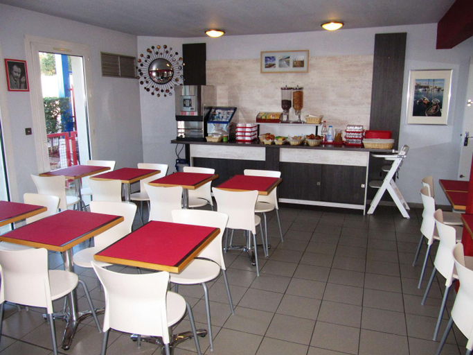 Food & Drinks 5, Brit Hotel Essentiel Sete / Balaruc, Hérault