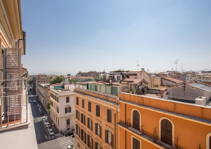 Exterior & Views 2, Bon Ton Design Rooms by DOT Suites, Rome