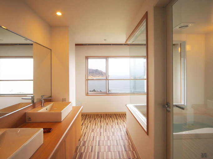 Bathroom 3, Simamegurinoyado Sakai, Ishinomaki