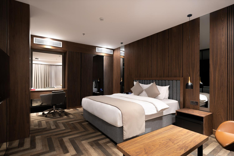 Bedroom 3, Ramada by Wyndham - Sulaymaniyah Salim Street, Sulaymaniya