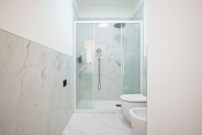 Bathroom 3, Luca Stay Duomo Visconti Suites, Milano