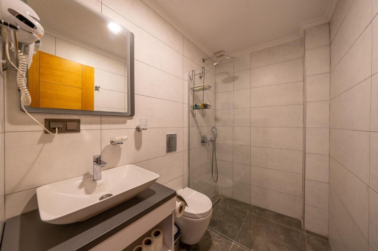 Bathroom 4, ORİON HOTEL, Bodrum