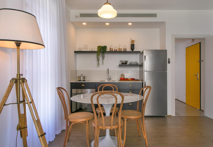 Facilities 5, Brooklyn House - By TLV2GO