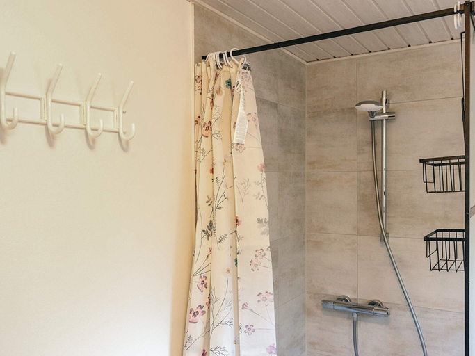 Bathroom 3, 8 Person Holiday Home in Stege, Vordingborg