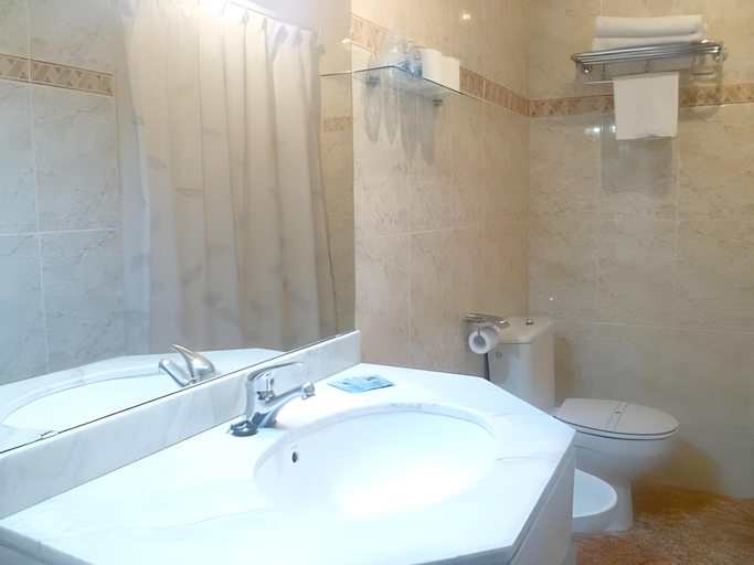 Bathroom 3, Hotel Pepo, Tarragona