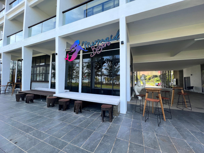 Others 5, Sematan Town Residences, Lundu