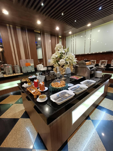 Food & Drinks 4, Sri U-Thong Grand Hotel, Muang Suphanburi
