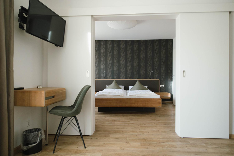 Others 5, Feelfalt Hotel, Lörrach